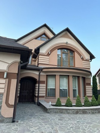 Продаж будинку з басейном - фото 1