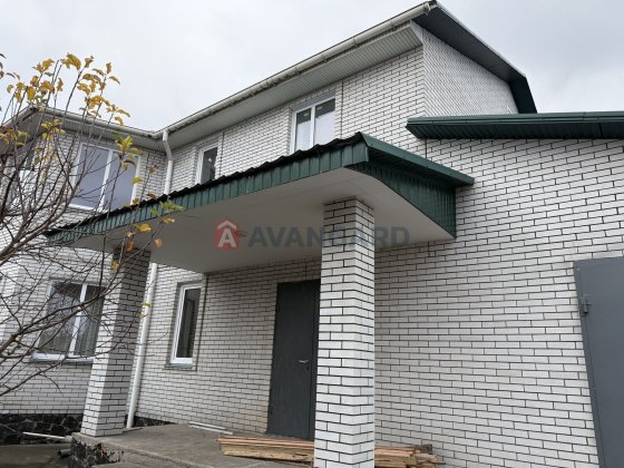 Двоповерховий просторий будинок у Черкасах! Черкаси