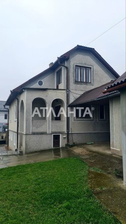 Двоповерховий будинок на Рощі - фото 1