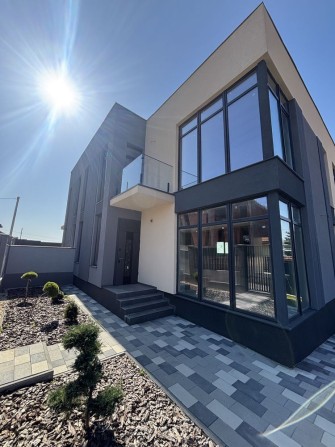 Продаж будинку  Дюплекс р-н Червениця  Без комісіі % ріелтору - фото 1