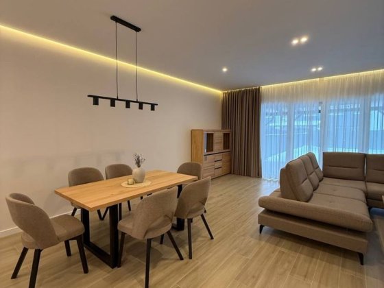 Продаж сучасного таунхаусу 130м.кв. Ужгород