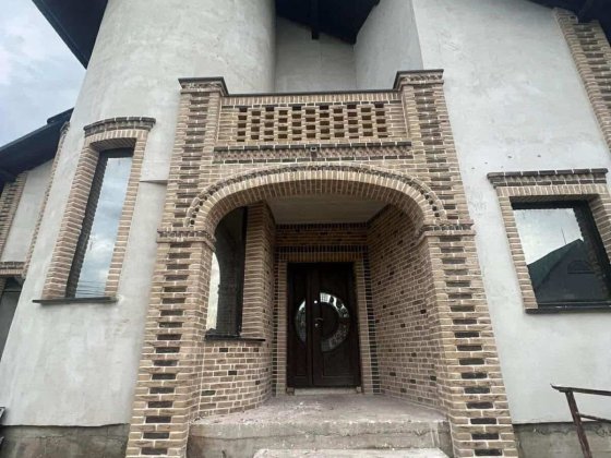 Продажа дому у Румуній Чернівці