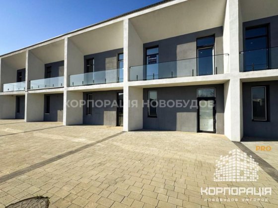 Продаж готового котеджу, 100 м2, 2 сотки, вул. Я.Мудрого, р-н Садовий Ужгород