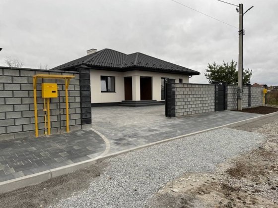 Продаж Американки ,р-н Щасливе.З ГАЗОМ! Рівне