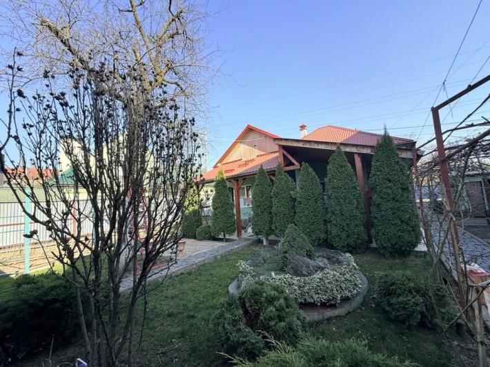 Продаж будинку в центрі ! м.Ужгород  вул.Собранецька біля ТЦ Дастор - фото 1