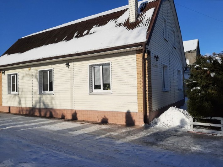 Будинок для проживання та комерції в Олександрівці. - фото 1