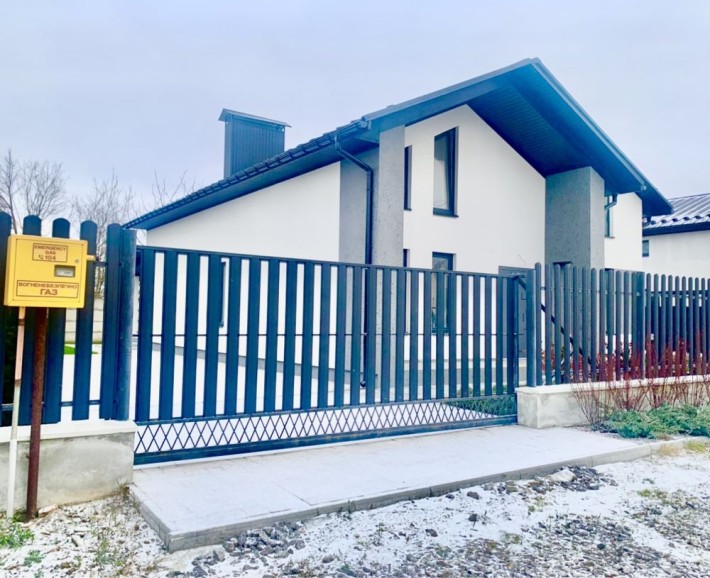 Продам Новий Будинок біля ТЦ OLD TOWN - фото 1