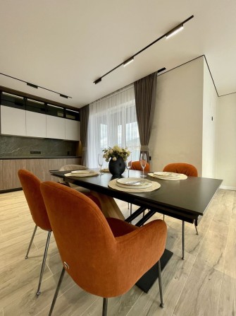 Приватний будинок з авторським ремонтом Власна земельна ділянка 6 сот - фото 1