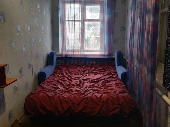 Сдам одну комнату в доме Александрия