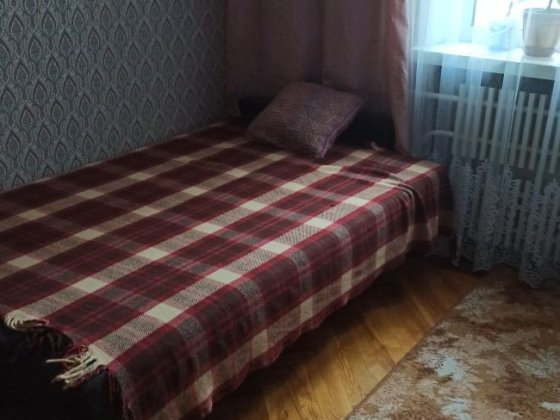 Здається кімната у 3-кімнатній квартирі без сплати комунальних Хмельницкий