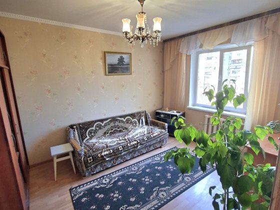 Вишневое,ул.Південна.Ком услуги опл хозяйка.Нет последнего месяца Вишневое