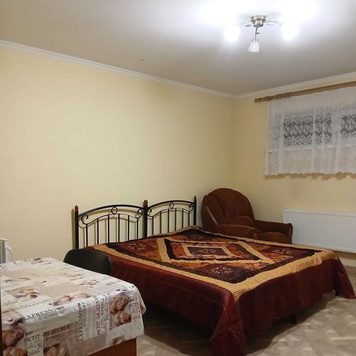 Вул Степана Бандери здам кімнату в гуртожитку ремонт - фото 1