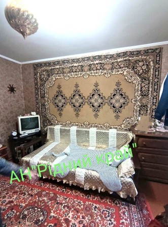 Здамо затишну кімнату з балконом для жінки або дівчини - фото 1