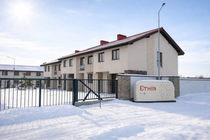 Продаж котеджів в сучасному районі - фото 1