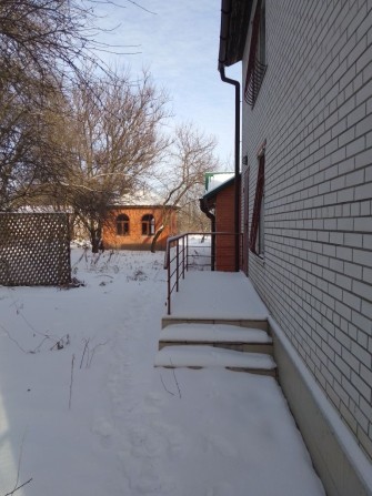 22 сотки. ПОД ЛЮБОЙ БИЗНЕС.Частный дом 6 строений на территории - фото 1