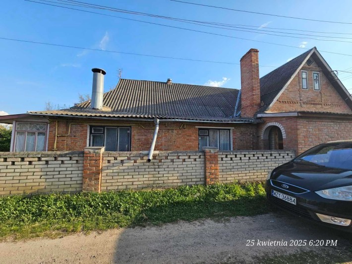 Продам будинок з земельною ділянкою. Старе місто. В будинку 2 кв. - фото 1