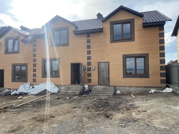 Таунхаус По ціні Квартири р-н Сімейний комфорт - фото 1