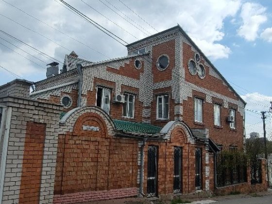 Продам хороший КИРПИЧНЫЙ ДОМ ул.Давыдова