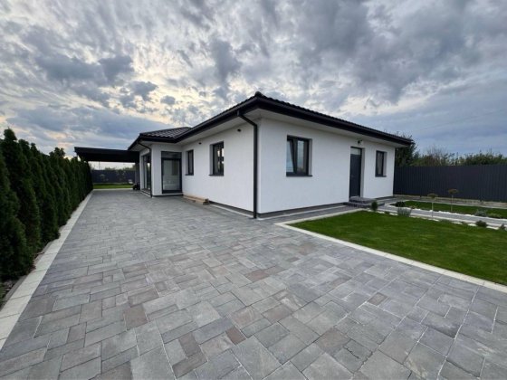 Продаж 1-поверхового будинку 145 м2, р-н Свепомоц Ужгород