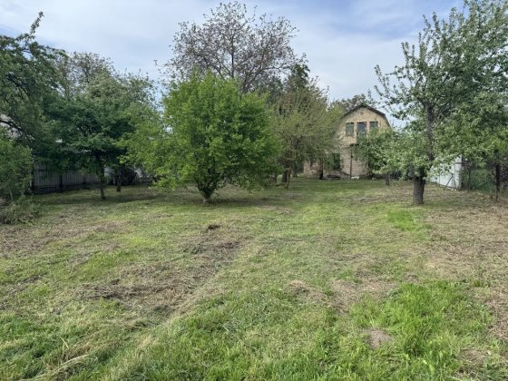 Продам земельну ділянку з будинком, Жуляни, Київ Киев