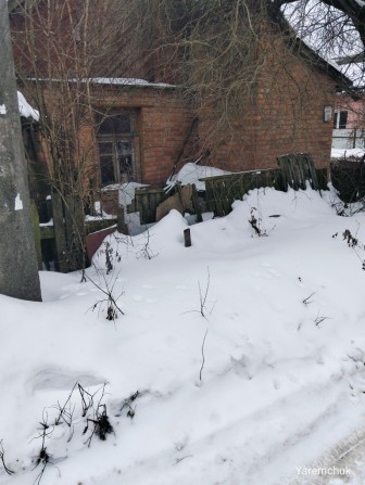 Дві частини будинку. - фото 1