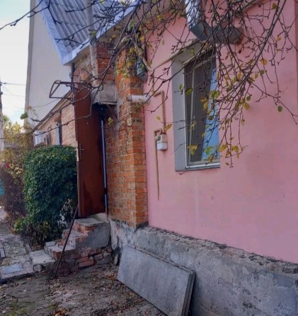 Срочно! Продам дом на Гагарина р-н Абхазкой - фото 1