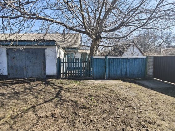 Дом 70 кв.м  участок 10соток улица Победителей Днепр