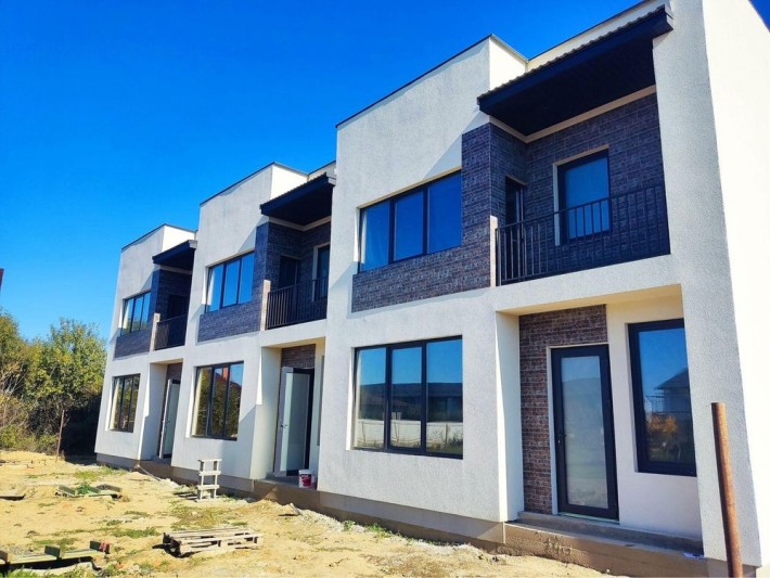 Продаж котеджу у р-н Садовий Ужгород - фото 1