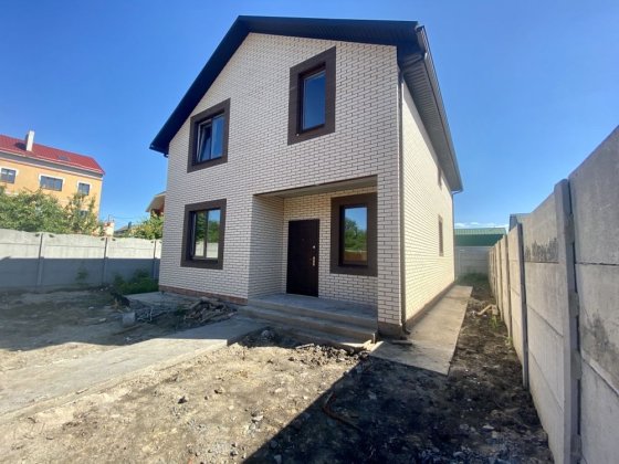 Будинок в місті / Чистові з опаленням Вінниця