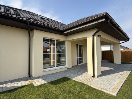 Продаж американки в м. Ужгород, район Садовий ( Ужгород