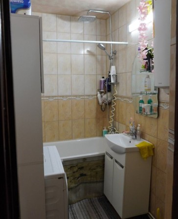 Окрема кімната в будинку без власника - фото 1