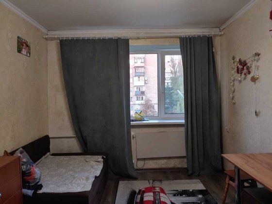 Здам кімнату в гуртожитку метро Чернігівська вул.Братиславська 8а. Киев