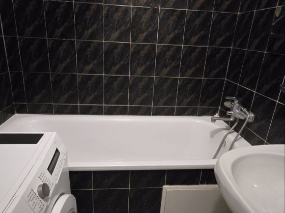 Кімната для дівчини без власників на Пирогова (Зодчих). АГВ Винница