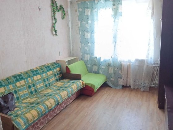 Оренда кімнати в гуртожитку зі своїм сан/вузлом, район 12 кварталу Днепр