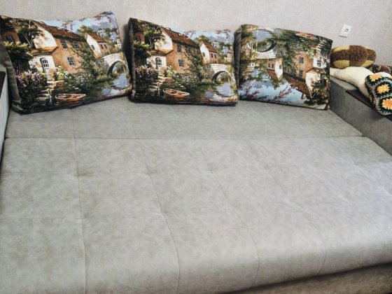 Здається в оренду окрема кімната, в центрі міста + балкон,для дівчат. Житомир