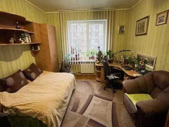 Здається кімната на Куренівці Київ