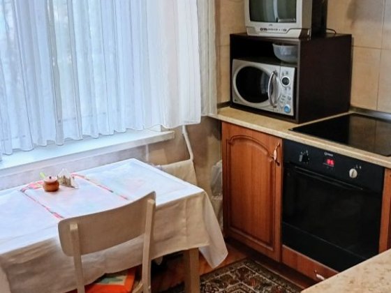 Здам кімнату, Деснянський р-н, вул. Бальзака, 57 Киев