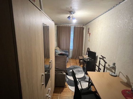 Здам кімнату, в 3-х кімнатній квартирі, біля дарницького ринку та жд Киев