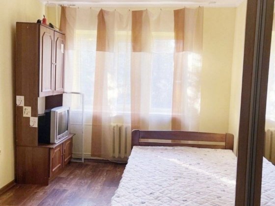 комнату  помесячно/комунальные платить не надо Одесса