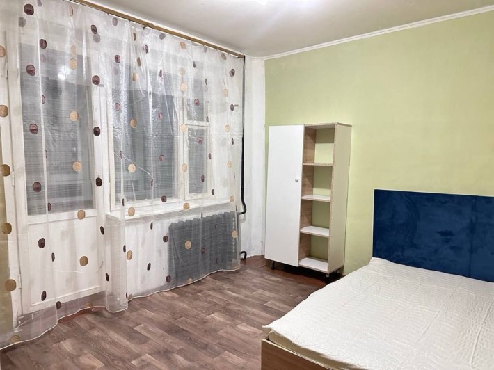 Оренда ізольованоі кімнати по вул. Антонича! - фото 1