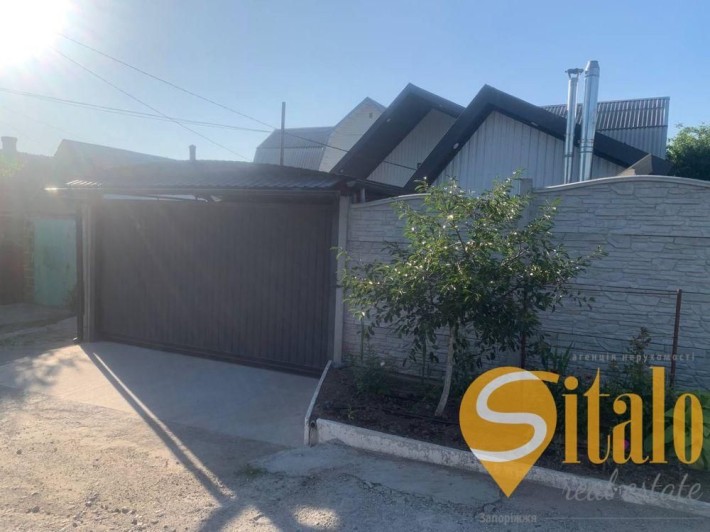 Продаж затишного будинку в Комунарському районі - фото 1