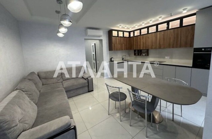 БЕЗ %Таунхаус зданий з документами  Жуляни   з євроремонтом  меблями - фото 1