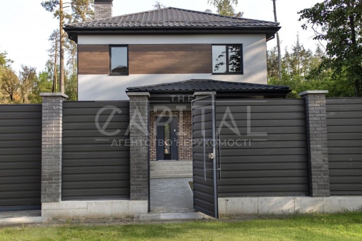 Продаж будинку 200 кв.м. 5 соток, вул. Михайла Чалого, Святошин - фото 1