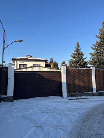 Продаж домоволодіння на 15 сотках - фото 1