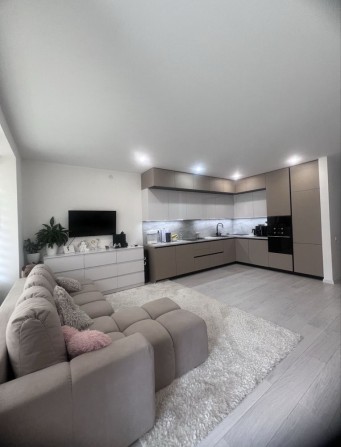 Продаж таунхауса в м. Ужгород - фото 1