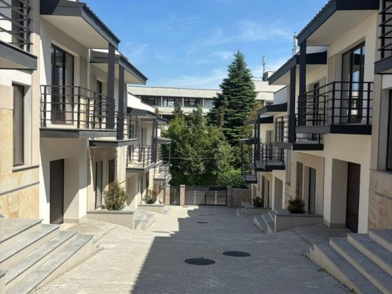 Продаж котеджу, м. Ужгород. Центр міста Ужгород