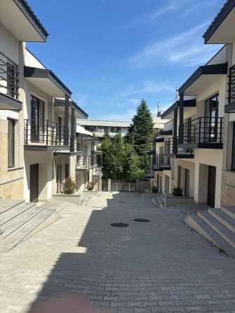 Продаж котеджу, м. Ужгород. Центр міста - фото 1