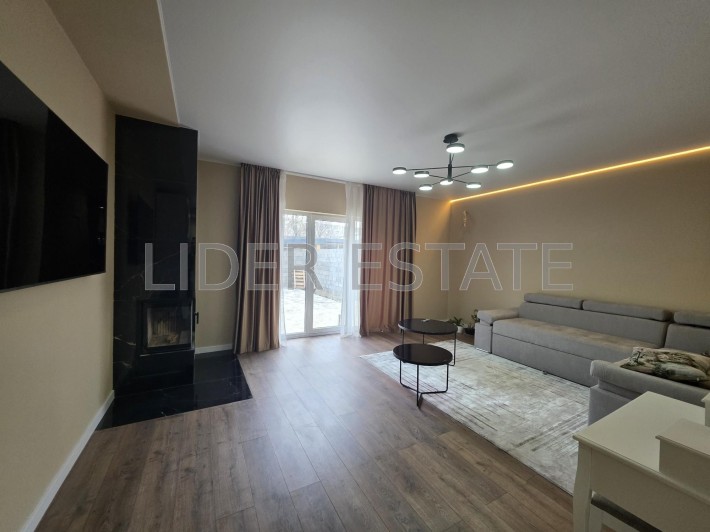 Продаж таунхауса в Ужгороді - фото 1