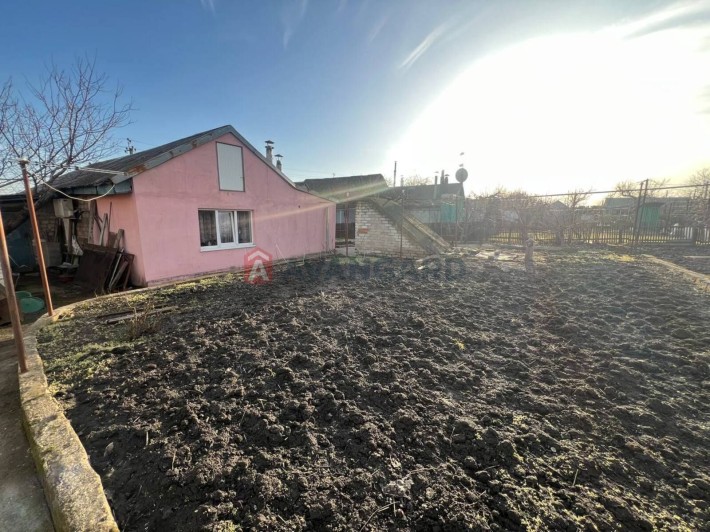 Продаж будинку + 6 соток землі приватизованої. Запоріжжя ліве - фото 1