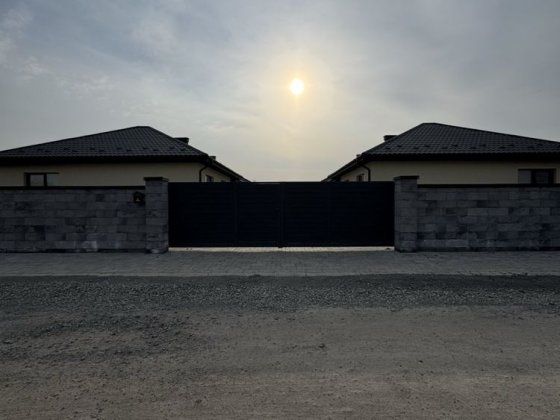 Дюплекс- гаряча ціна , терміновий продаж Ужгород